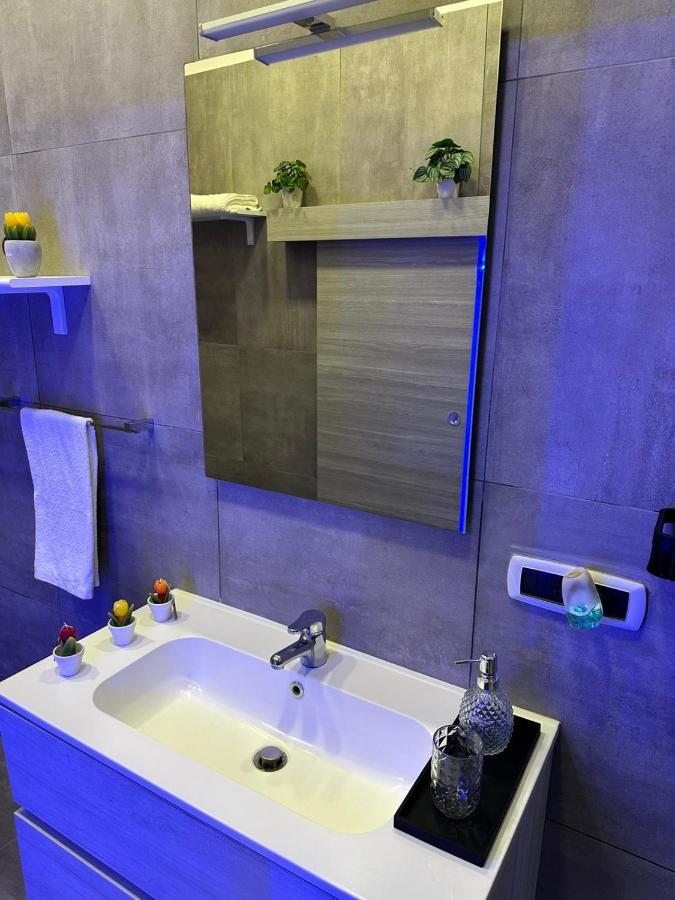 Couette-café C3 Luxury Naples